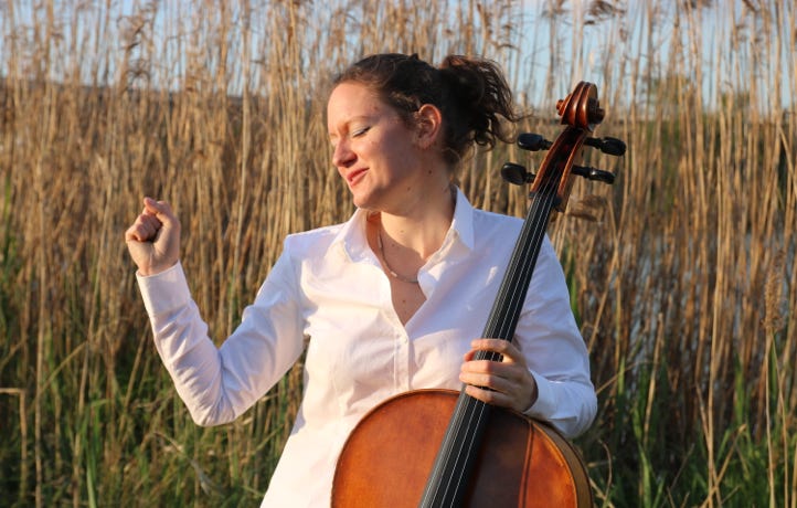 Heidemarie Mravlag Cello